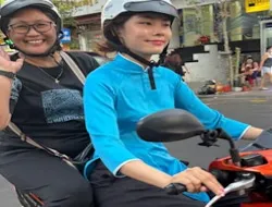 Small Group Saigon: City Street Food Tour